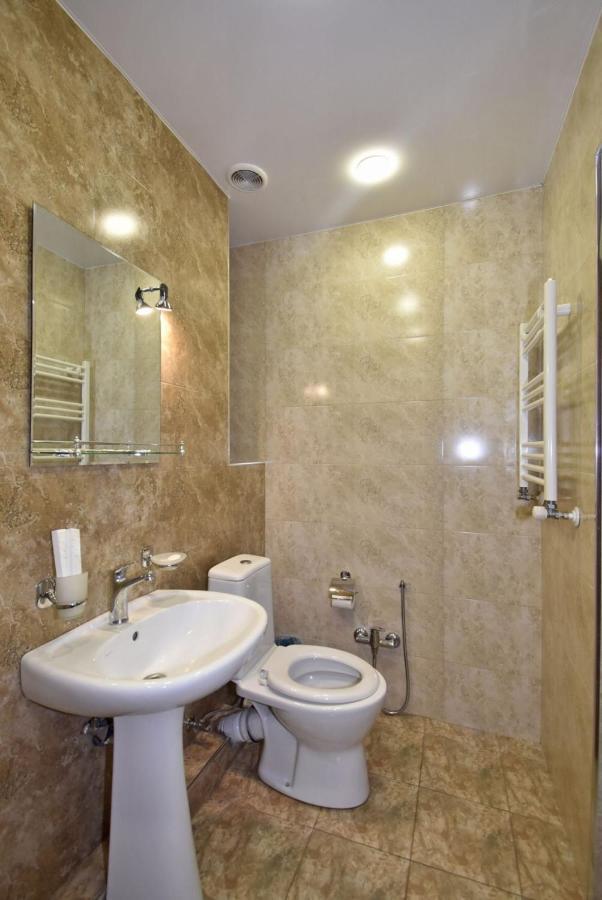 Rent Inn Yerevan On Koghbaci Street المظهر الخارجي الصورة