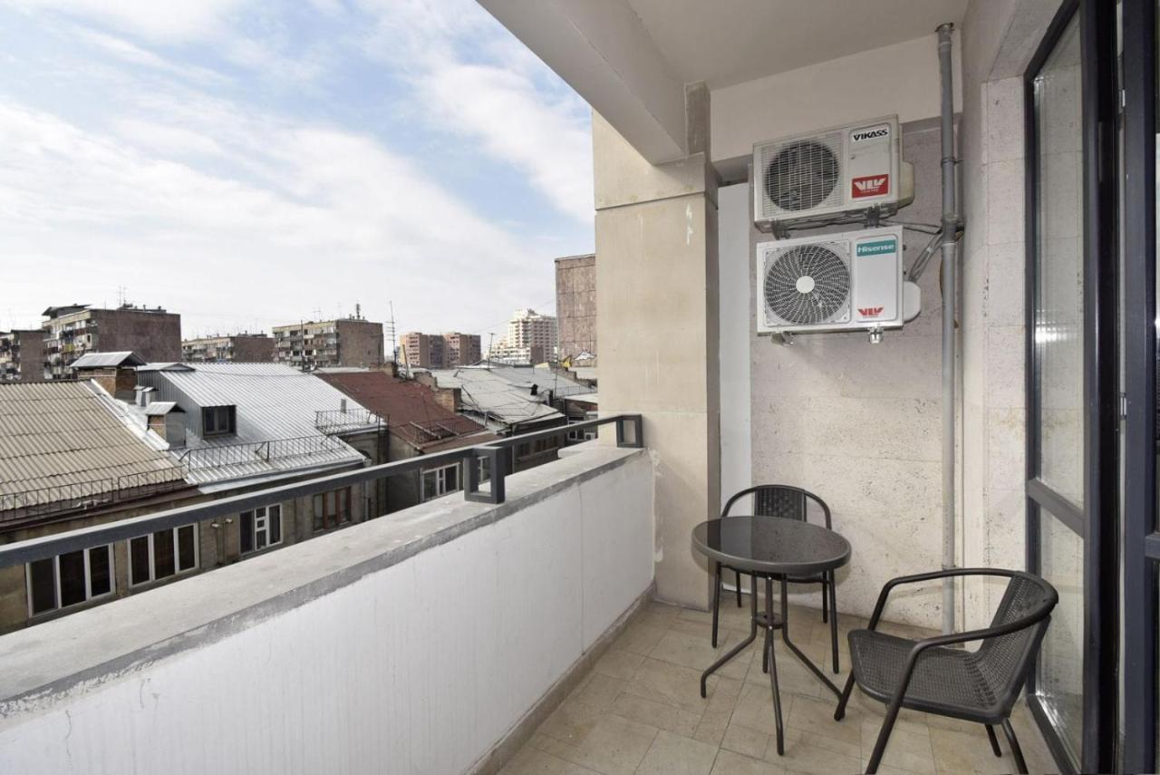 Rent Inn Yerevan On Koghbaci Street المظهر الخارجي الصورة